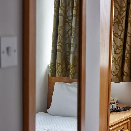 Properties Unique Dene Rooms - Single Room ニューカッスル・アポン・タイン エクステリア 写真